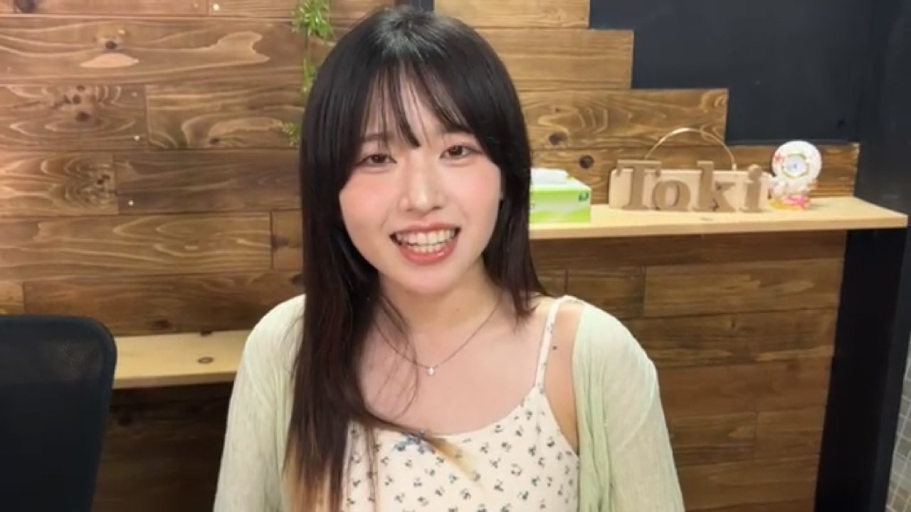 氛围更松弛的开麦節目：越是去修饰，越能听出一个人「平时」的样子。